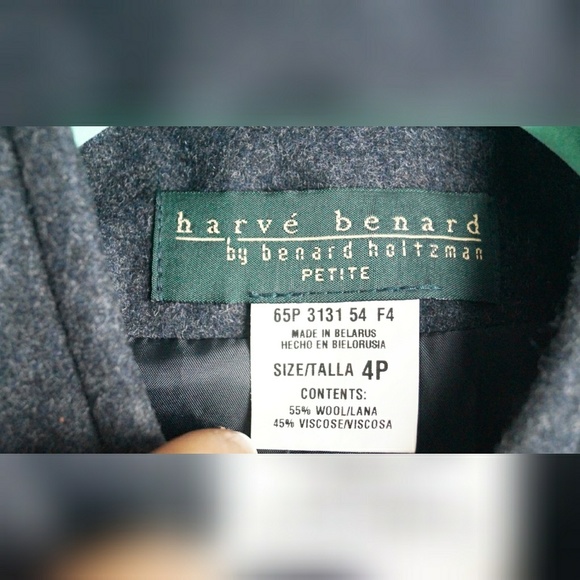 Harvé Benard Petite Wool Blazer - Picture 8 of 8